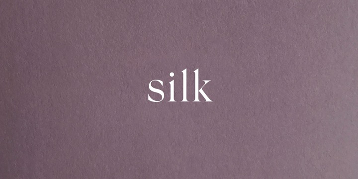 Schriftart Silk Serif